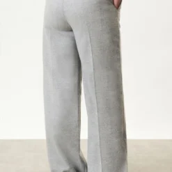 DRYKORN Schlupfhose Im Marlenehosenlook In Softem Woll-Flanell Grau 10 DRYKORN Schlupfhose Im Marlenehosenlook In Softem Woll-Flanell Grau -Günstiges Drykorn Geschäft 10 80 120182 80745 EARN 6601 03 b1f9432305dcc79bd0eff20766b3ffe45c05aa18 720x1080