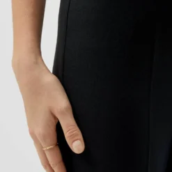 Schlupfhose Aus Techno-Stretch Schwarz -Günstiges Drykorn Geschäft 10 80 134080 80694 ALIVE 1000 04 cd135606e5044dc3c5779997a2e7ec7f8bb13c5c 720x1080