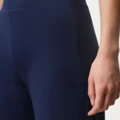 DRYKORN Hose Mit Barrel-Leg In Softem Jersey Blau 14 DRYKORN Hose Mit Barrel-Leg In Softem Jersey Blau -Günstiges Drykorn Geschäft 10 80 136105 80772 RETAIL 3303 06 a06e3687ea280da31b65d36adabedd0fe43b002c 720x1080