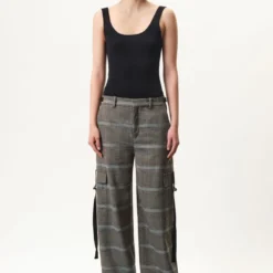 Cargohose Mit Bändern In Woll-Mix Grün -Günstiges Drykorn Geschäft 10 80 146442 80769 YOUNG 2002 02 9ba8c694aaa1f071102fa769464012ad54b0f2aa 720x1080