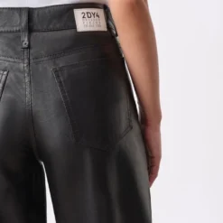 Mid-Waist Jeans In Nappaleder Schwarz -Günstiges Drykorn Geschäft 10 80 180064 80764 MEDLEY 1000 05 c183edae13f8e34152f88879cfcd04fda19b32d1 720x1080
