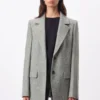 Oversized Outdoorblazer In Weicher Rhönschaf Schurwolle In Mélange-Optik Grau -Günstiges Drykorn Geschäft 10 82 138316 82323 BASCOTE 6601 01 9c0812e0bc3b52ee906e11967204af437240a82d 720x1080