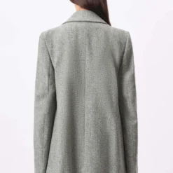 Oversized Outdoorblazer In Weicher Rhönschaf Schurwolle In Mélange-Optik Grau -Günstiges Drykorn Geschäft 10 82 138316 82323 BASCOTE 6601 03 2d02cc95fcb7992983d631e84437babb286021c9 720x1080