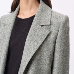 Oversized Outdoorblazer In Weicher Rhönschaf Schurwolle In Mélange-Optik Grau -Günstiges Drykorn Geschäft 10 82 138316 82323 BASCOTE 6601 04 162d053f0de150c07b62a1a371773b8aa1d05672 720x1080