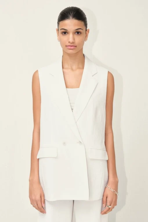 DRYKORN Ärmelloser Blazer Aus Leinen-Viskose-Mix Off_white -Günstiges Drykorn Geschäft 10 83 126065 83134 HAINAULT 1903 01 5b1c95433fb954cd7f5d73a9c5ed466e0b27207c 720x1080