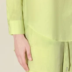 DRYKORN Hemdbluse Aus Popelin Gelb 10 DRYKORN Hemdbluse Aus Popelin Gelb -Günstiges Drykorn Geschäft 10 87 124120 87448 AAKE 7804 04 98344ef8b2a0d7d58316613274e483275ba2a0e7 720x1080