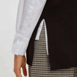 Strickpullunder In Rippstrick Aus Schurwolle-Mix Braun -Günstiges Drykorn Geschäft 10 88 420087 88474 BEOLIA 1103 05 2811cca1c5f1443c800152b0bdb810574c4529f6 720x1080