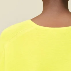 DRYKORN Verkürztes Oversize Strick T-Shirt Aus Baumwolle-Kaschmir Gelb -Günstiges Drykorn Geschäft 10 88 420115 88561 NILAY 7604 05 25a58d014a72a7aed5deb44254f883385c3c5330 720x1080