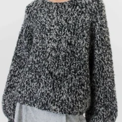 Pullover In Two-tone Mouliné Garn Schwarz -Günstiges Drykorn Geschäft 10 88 423055 88492 ROANE 1000 04 6d0c3dcdc4bb22fc7ca0818921e591b5c7ae0d70 720x1080