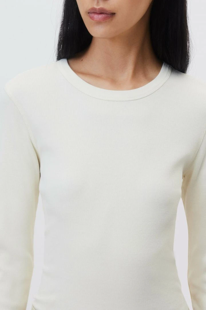 DRYKORN Schmales Longsleeve Aus Baumwolle Off_white 6 DRYKORN Schmales Longsleeve Aus Baumwolle Off_white – Bild 4