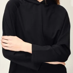 Hoodie Aus Lyocell-Jersey Schwarz 11 Hoodie Aus Lyocell-Jersey Schwarz -Günstiges Drykorn Geschäft 10 89 522013 89767 MAIVIE 1000 04 150e0d1fcddaebef4e39389ebc95a585d1fe1be9 720x1080