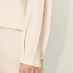 Lässiges Longsleeve Mit Ärmeldetail Off_white -Günstiges Drykorn Geschäft 10 89 522013 89870 MARLENA 1903 05 49069850fcfa43a4f6e142ee263937f08dcf2782 720x1080