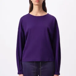 Longsleeve Mit U-Boot Ausschnitt In Cleanem Jersey Lila