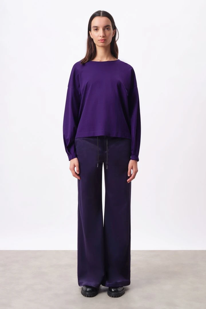 Longsleeve Mit U-Boot Ausschnitt In Cleanem Jersey Lila 4 Longsleeve Mit U-Boot Ausschnitt In Cleanem Jersey Lila – Bild 2