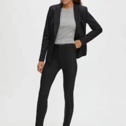 Skinny Hose Schwarz -Günstiges Drykorn Geschäft 888 80 105617 80449 WINCH 1000 02 6b8021c460b5b124711df6ff471d265722d31e29 720x1080